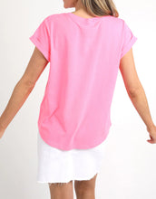 Foxwood Signature Tee Neon Pink