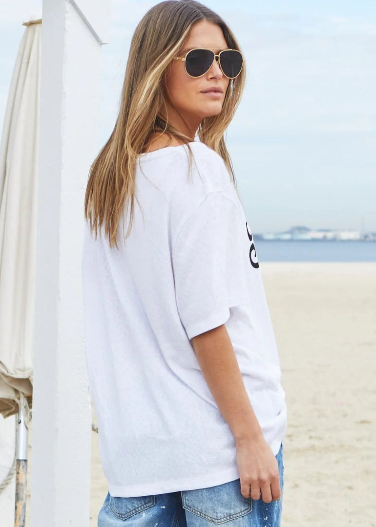 Hammill '74 Logo V Neck Tee - White