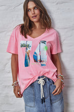 Hammill and co V Neck Palm Tee Pink
