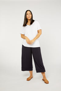 Ivy_Swing_Tee_tani_basic_state_WHITE