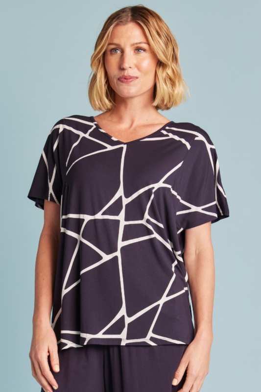 Ivy_swing_tee_navy_marble_tani_basic_state
