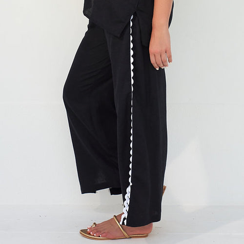 Luna_pants_collectivo_basic_state_