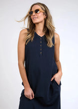 Elm_clothing_elm_elysian_dress_navy_blue_Elm_cotton_dress_elm_stockist