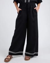 Nina Embroidered Pants (Plus Size)