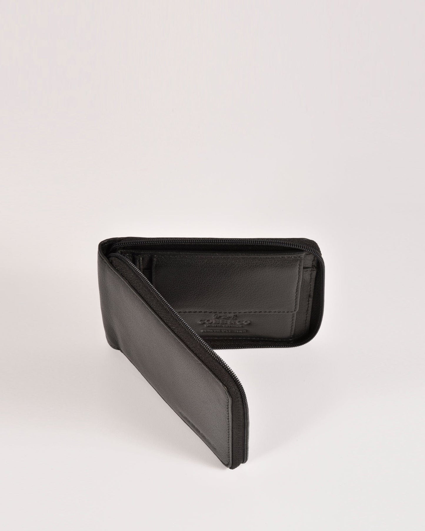 Hunter RFID Men's Zip Around Leather Wallet