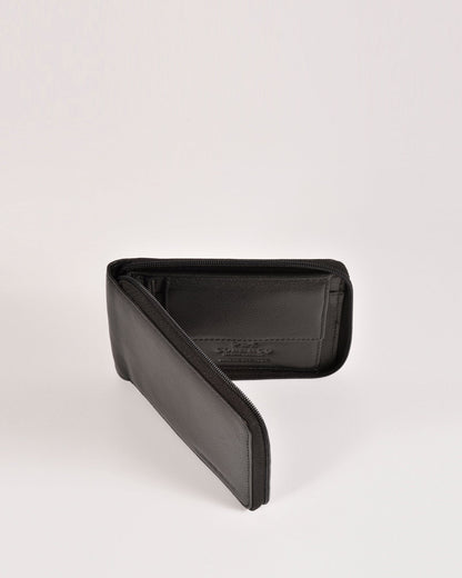 Hunter RFID Men's Zip Around Leather Wallet