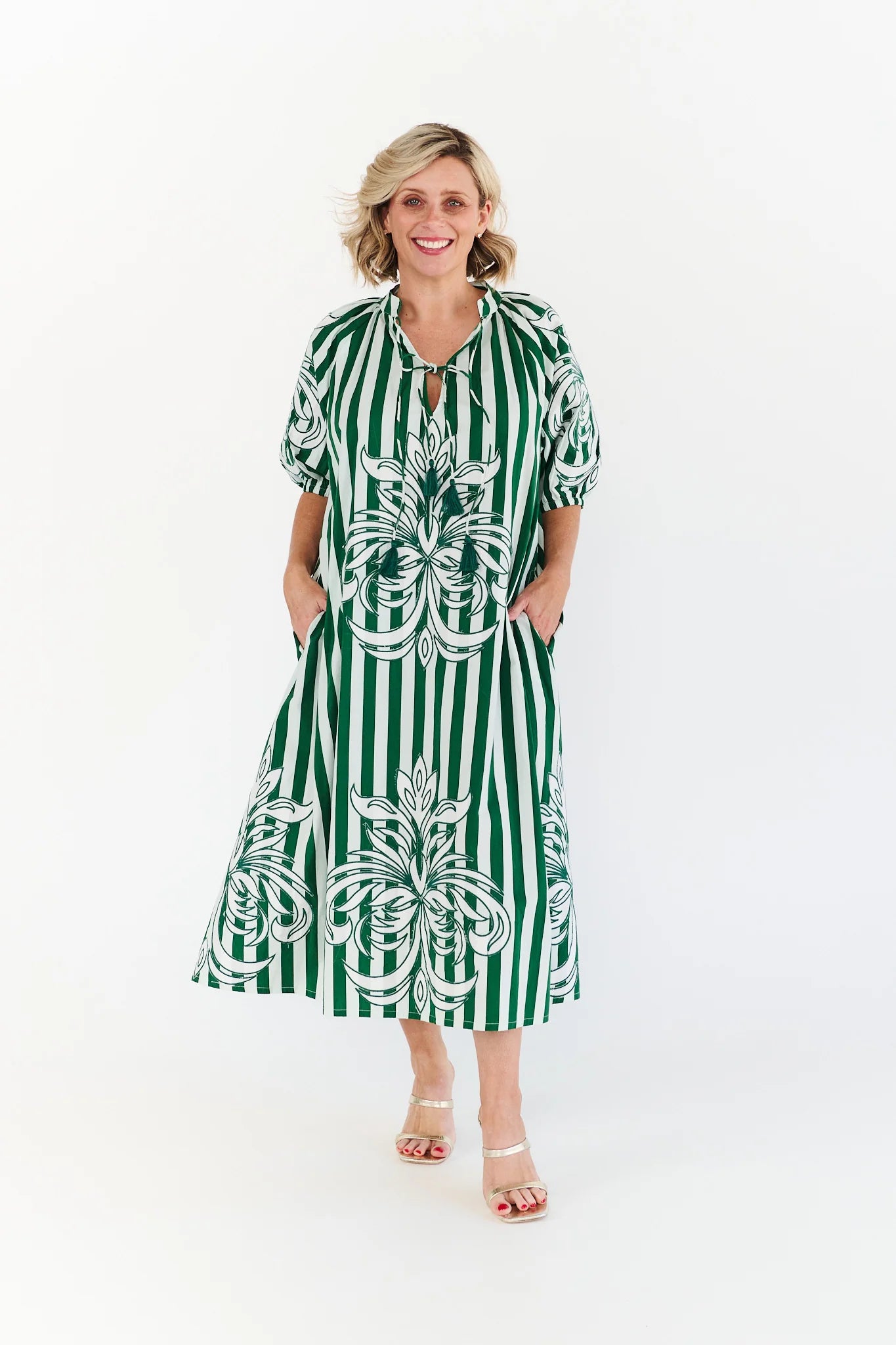 Side pocket detail on Ivy Green Dress cotton midi dress