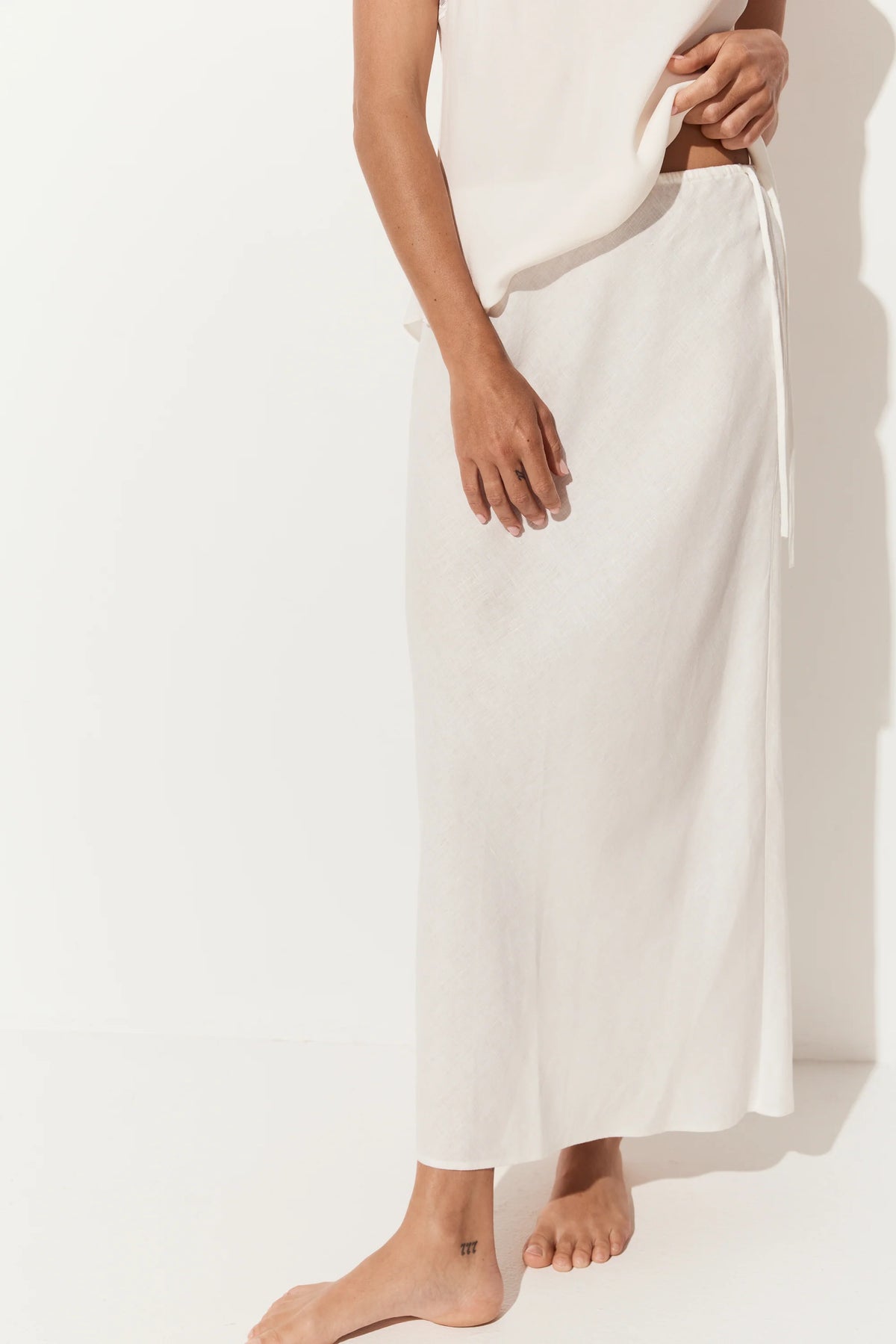 Riley Bias Linen Skirt