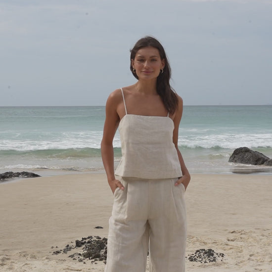 Women’s linen crop pants with pockets