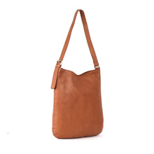 rugged Hide Ladies Leather Bucket Bag Tan