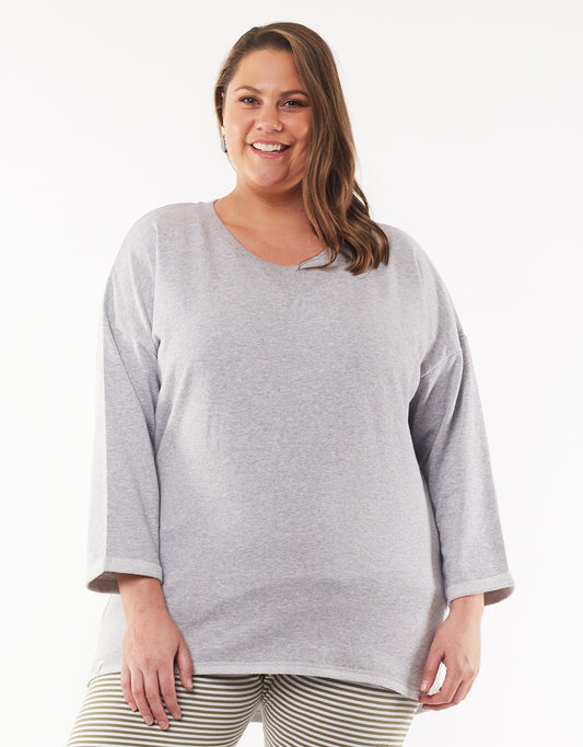 81X4070.GRM Buy Elm Plus size Alice Crew, Buy elm Plus Size Grey Marle Alice Jumper