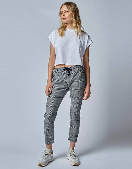 Active Mono Check Jeans