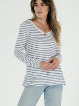 Abigail V Neck Long Sleeve Tee - Cle Clothing Cle Organic Clothing Cle Stockist Basic State Cle Australia Stockist