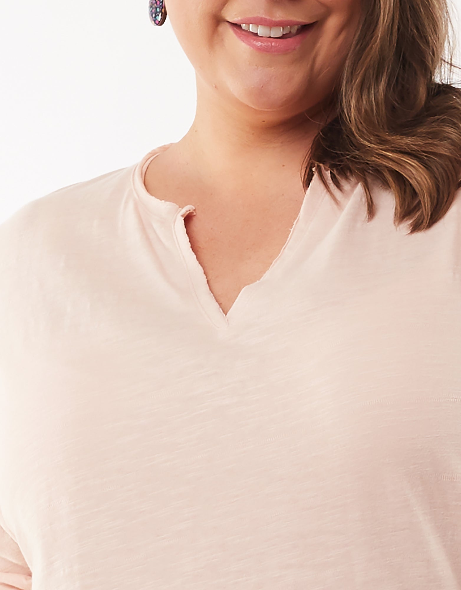 Shop Elm Embrace clothing online, Shop Elm Clothing sale, Shop Elm Coles Bay V neck long sleeve top, Elm Clothing online stockists, Long Sleeve Elm Plus size v neck top pink
