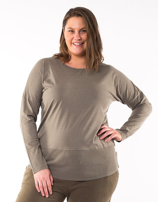 Elm Embrace Stockist Elm Plus Size Rib Long Sleeve Rib Top Elm Plus Size Khaki Rib Long Sleeve
