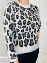 Greta Soft Knit Sweater || Leopard Print