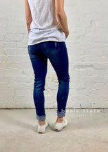 Katie Jeans Distressed Denim Stretchy Jeans Ripped Jeans Basic State Australia