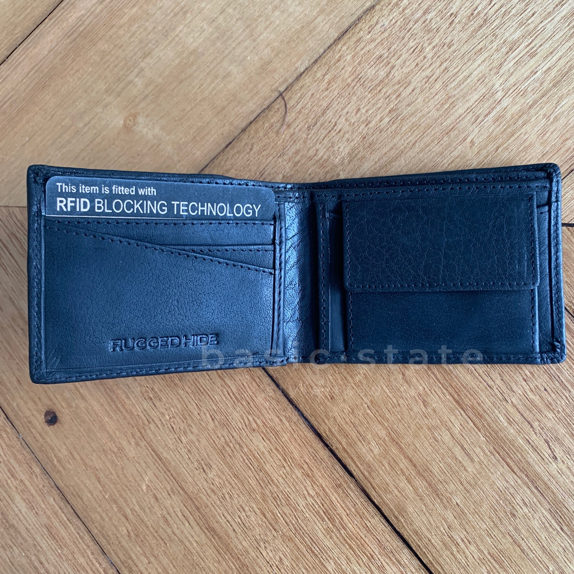 Rugged Hide mens leather wallet with coin compartment - Shop Fathers day gift ideas - Rugged Hide Basic State