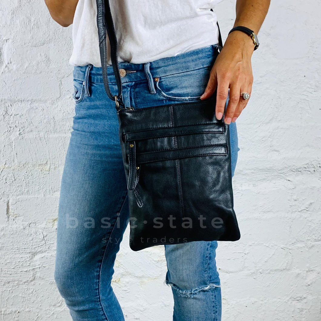 Buy Rugged Hide Wendy Cross Body Bag in Black Leather - Basic State