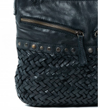 Rugged Hide Stockist, Rugged Hide Australian Stockist, Rugged Hide Australian Melbourne Stockist, Rugged Hide Yara Bag, Rugged Hide Yara, Rugged Hide Tayla Rugged Hide Yarra Rugged hide Yarra Cross Body Leather bag Rugged Hide Australian Stockist online rugged hide Buy Rugged Hide Leather bags